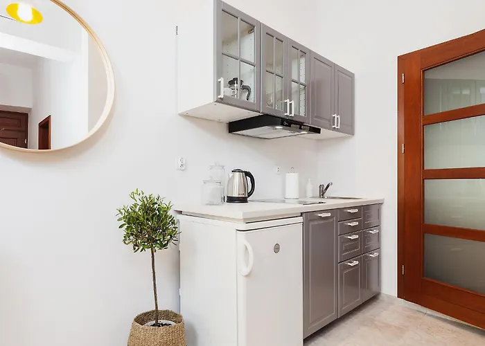 Main Square - Private Parking - Sw Krzyza 16 Apartman