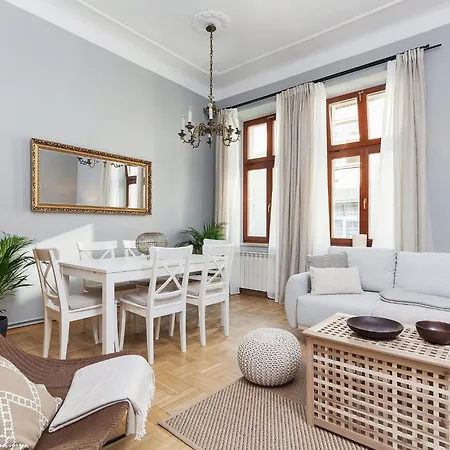 Apartment Main Square - Private Parking - Sw Krzyza 16 Krakow